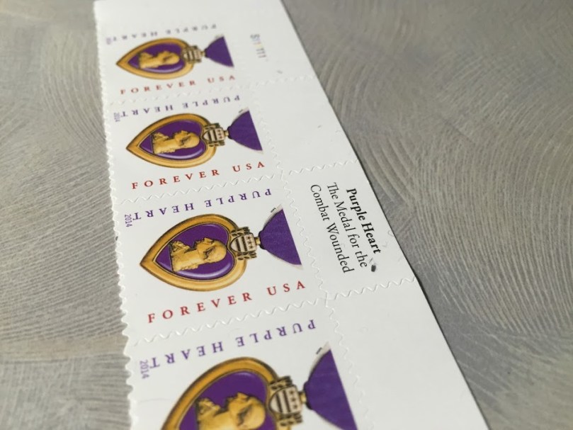 美國國內平信用的 Forever 郵票