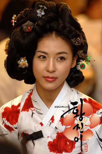 河智苑飾演的黃真伊