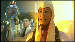 所以要對付《倩女幽魂2》中的蜈蚣精普渡慈航時,燕赤霞應該要召喚昴日星官啊!。